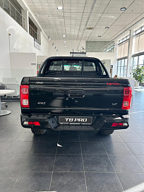 JAC T8 PRO 2.4T MT Full Extra 4WD