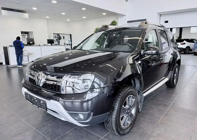 RENAULT DUSTER