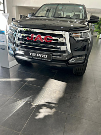 JAC T8 PRO 2.4T MT Full Extra 4WD