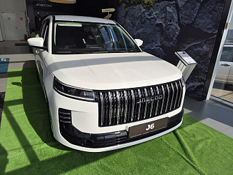 JAECOO J6 1.5T DCT6 Urban