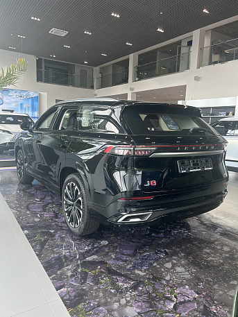 JAECOO J8 2.0T 7DCT Supreme BL 4WD