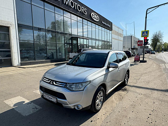 Mitsubishi Outlander 2.0 CVT