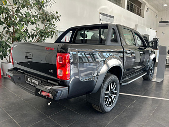 JAC T8 PRO 2.4T MT Full Extra 4WD