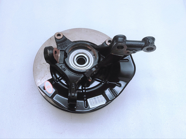 КУЛАК ПЕРЕДНЕЙ ПОДВЕСКИ В СБОРЕ ЛЕВЫЙ